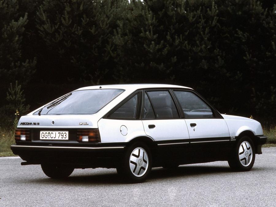  Opel Ascona CC SR 1981 года  (фото 9 из 11)